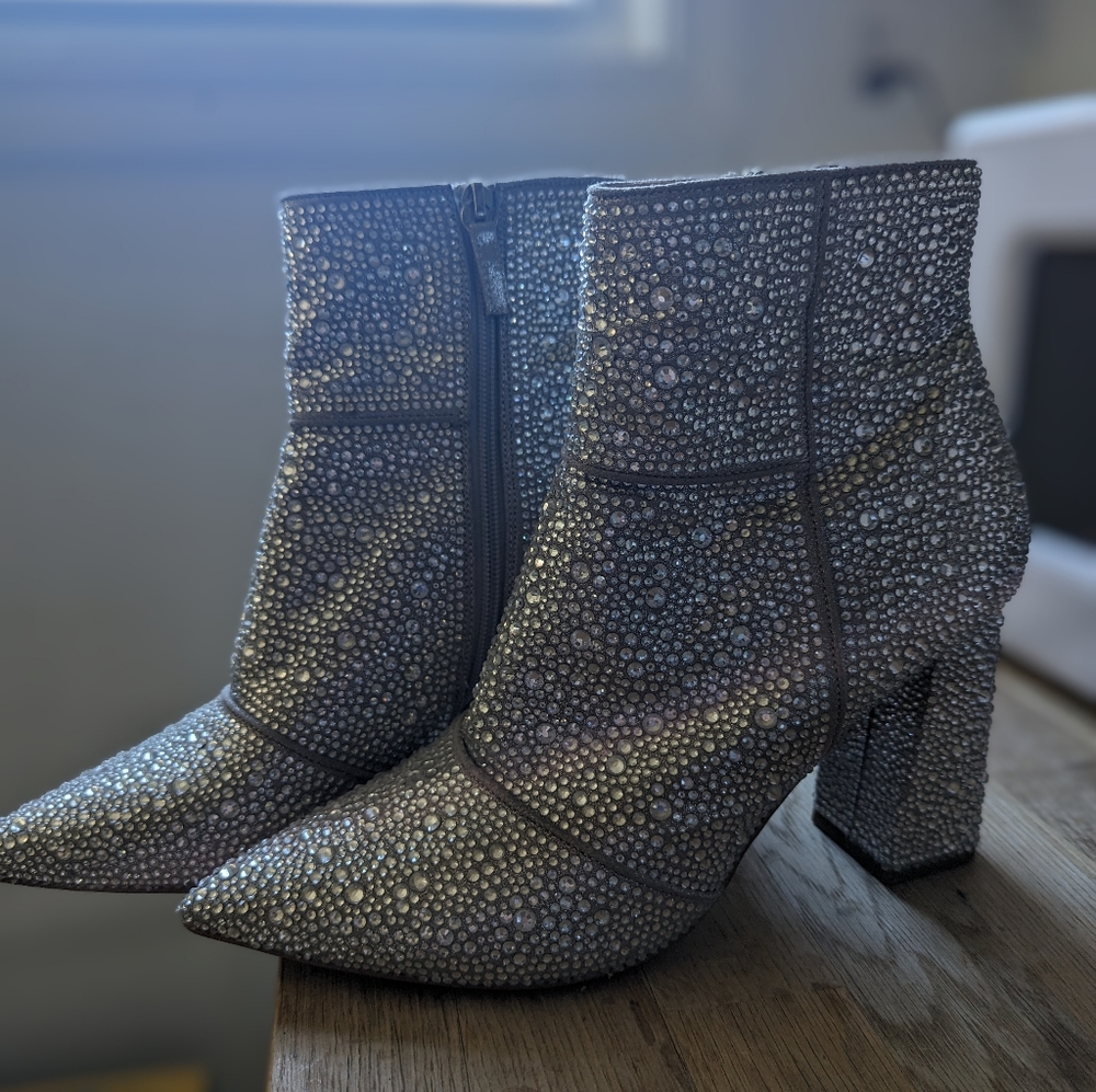 Steve Madden boots